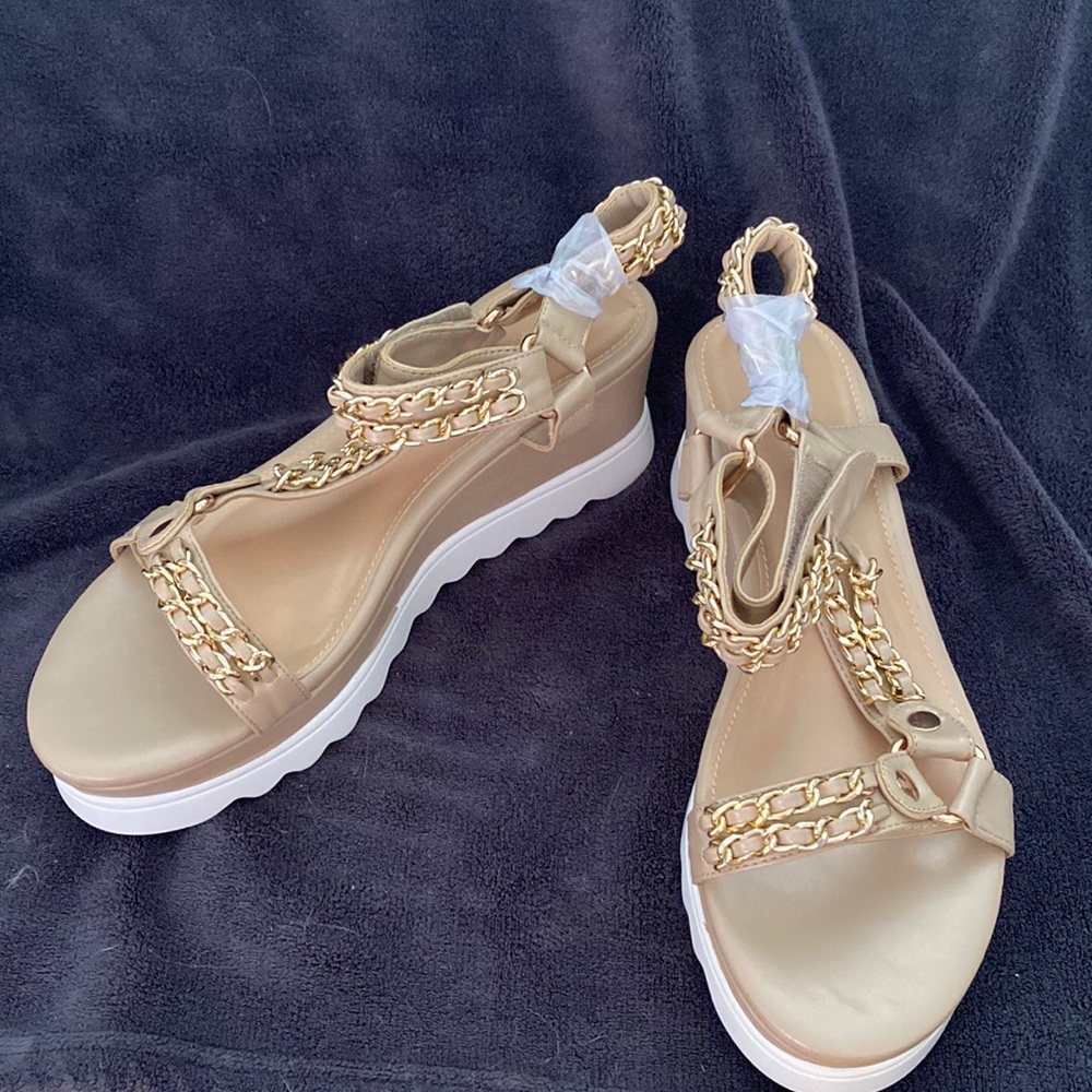 brand new never been worn beige platform sandals